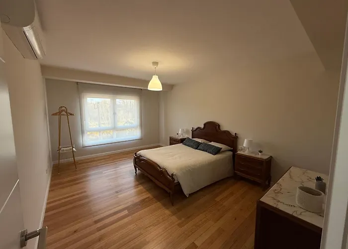 Casa Pilar Segundo * Sigueiro